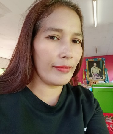 Nok, 49 ans