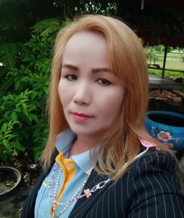 Ratree, 49 ans