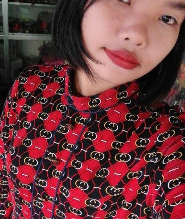 Nisarat , 25 ans