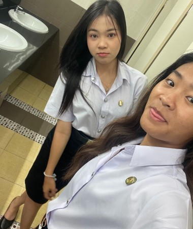 Natthanicha, 20 ans
