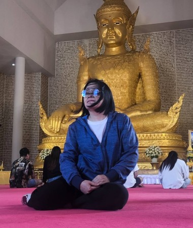พร, 49 ans